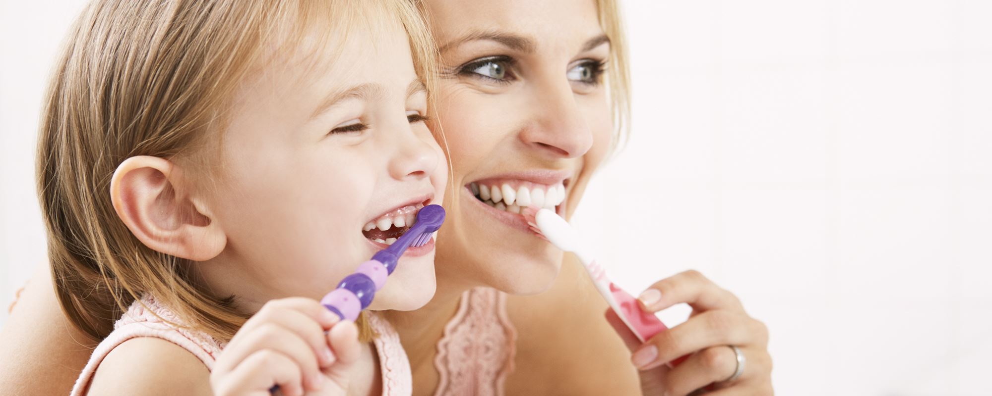 Da che età lavare i denti ai bambini? Qualche consiglio per l’igiene orale infantile